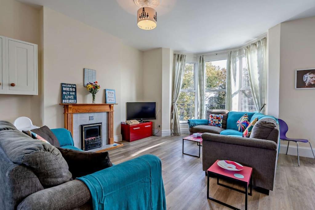 Dizzy Heights Swanage Sleeps 10 With Amazing Views Βίλα Εξωτερικό φωτογραφία